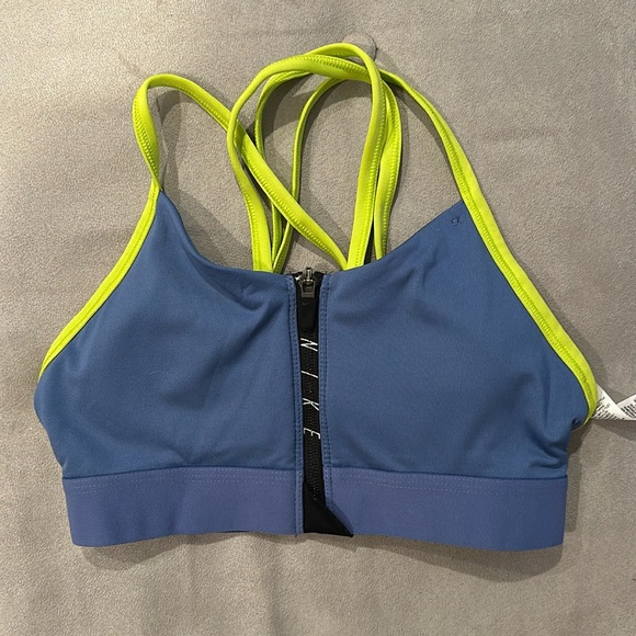 Nike Sports Bra - Picture 1 of 5